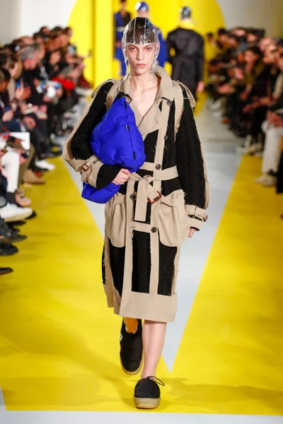 Look 9